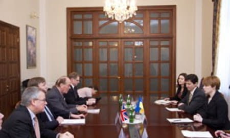 ВЕЛИКА БРИТАНІЯ СОЛІДАРНА З УКРАЇНОЮ