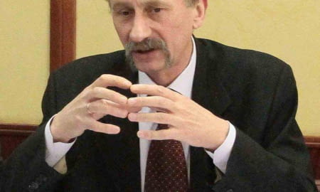 НАЙБІЛЬШУ ПИТОМУ ВАГУ В СТРУКТУРІ ЕКСПОРТУ ПРОДУКЦІЇ АПК У ЄС ЗАЙМАЮТЬ ЗЕРНОВІ ЗЛАКИ Й ОЛІЯ