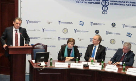 ЕКОНОМІЧНЕ СПІВРОБІТНИЦТВО З ЄС - ПОЗИТИВНІ І НЕГАТИВНІ МОМЕНТИ В ПРОЦЕСІ ІНТЕГРАЦІЇ