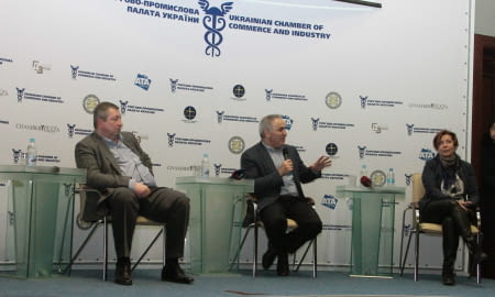 ПРЕЗЕНТАЦІЯ КНИГИ ВІКТОРА КАПУСТІНА «ЗА СЦЕНОЮ МАЙДАНУ»
