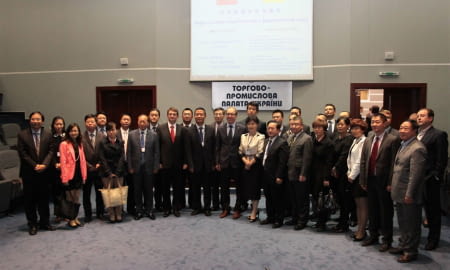 УКРАЇНА І КИТАЙ ПОГЛИБЛЮВАТИМУТЬ СПІВРОБІТНИЦТВО У ФАРМАЦЕВТИЧНІЙ ГАЛУЗІ