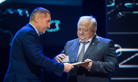 Перший віце-президент ТПП України Михайло Непран привітав концерн «Електрон»  зі 100-річчям
