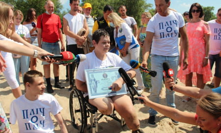 Допоможемо Миколі стати паралімпійським чемпіоном!