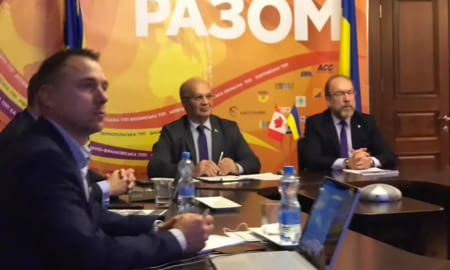 Співробітництво Україна - Канада