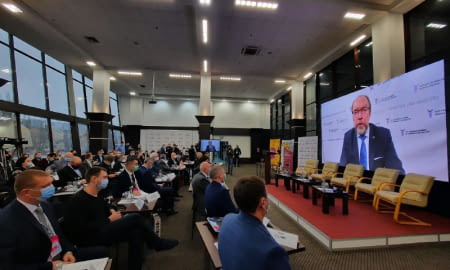 «InCo Forum-2021» відкрив роботу у «Козак-Палаці» Запоріжжя
