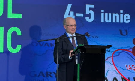 Представники ТПП України та регіональних палат працювали на III Економічному форумі в Яссах